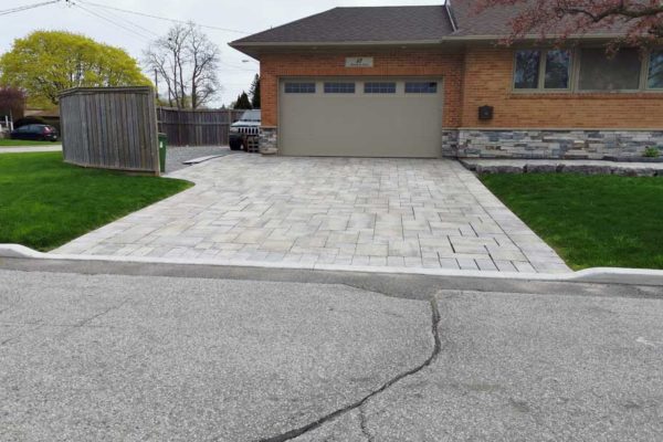 unilock-interlocking-driveway-oakville-contractor